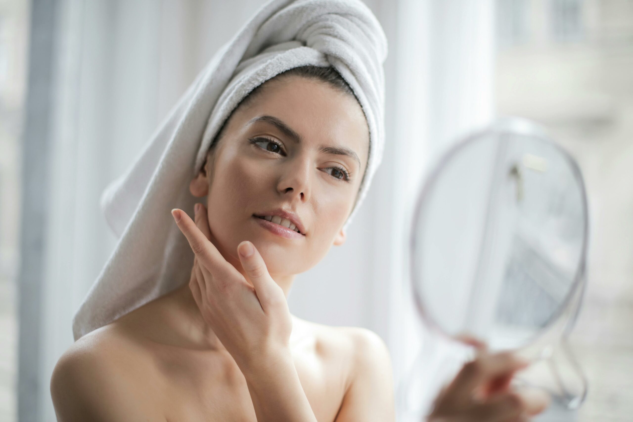 Blue Illusion’s Ways to Fight Sagging Skin